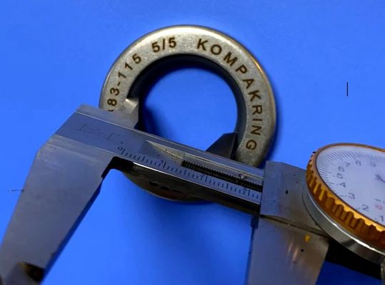 Retentor de Óleo de Alta Pressão com Material AÇO+PTFE para Motor de Bomba de Engrenagem Modelo P-51